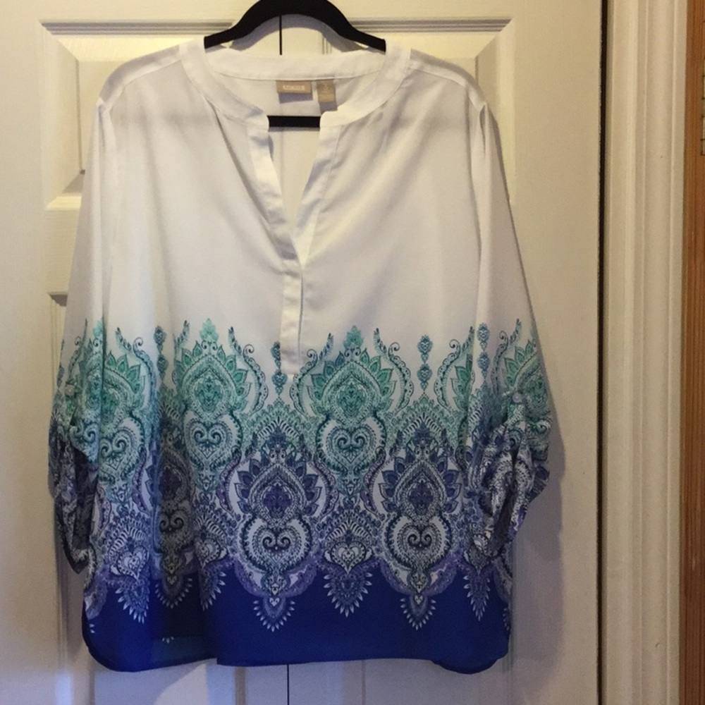 SALE! Chico’s beautiful sheer blouse, like new!